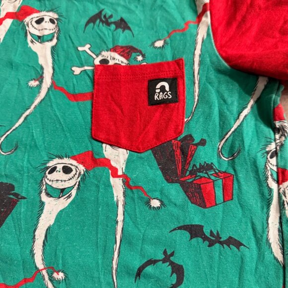 Jack Skellington Santa Tee - Picture 4 of 5